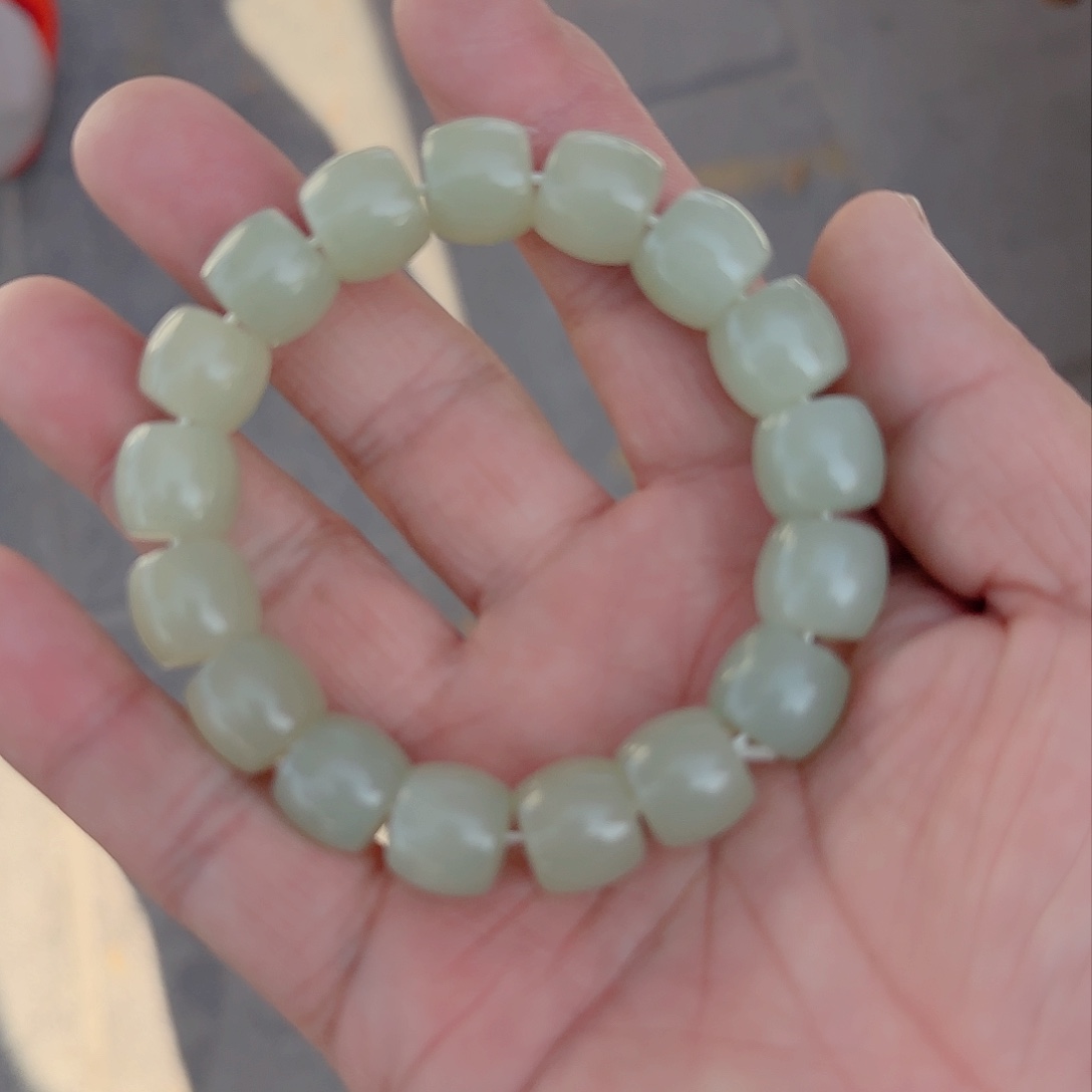 和田玉手链未镶嵌