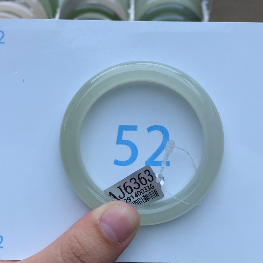 和田玉手链未镶嵌跳***儿