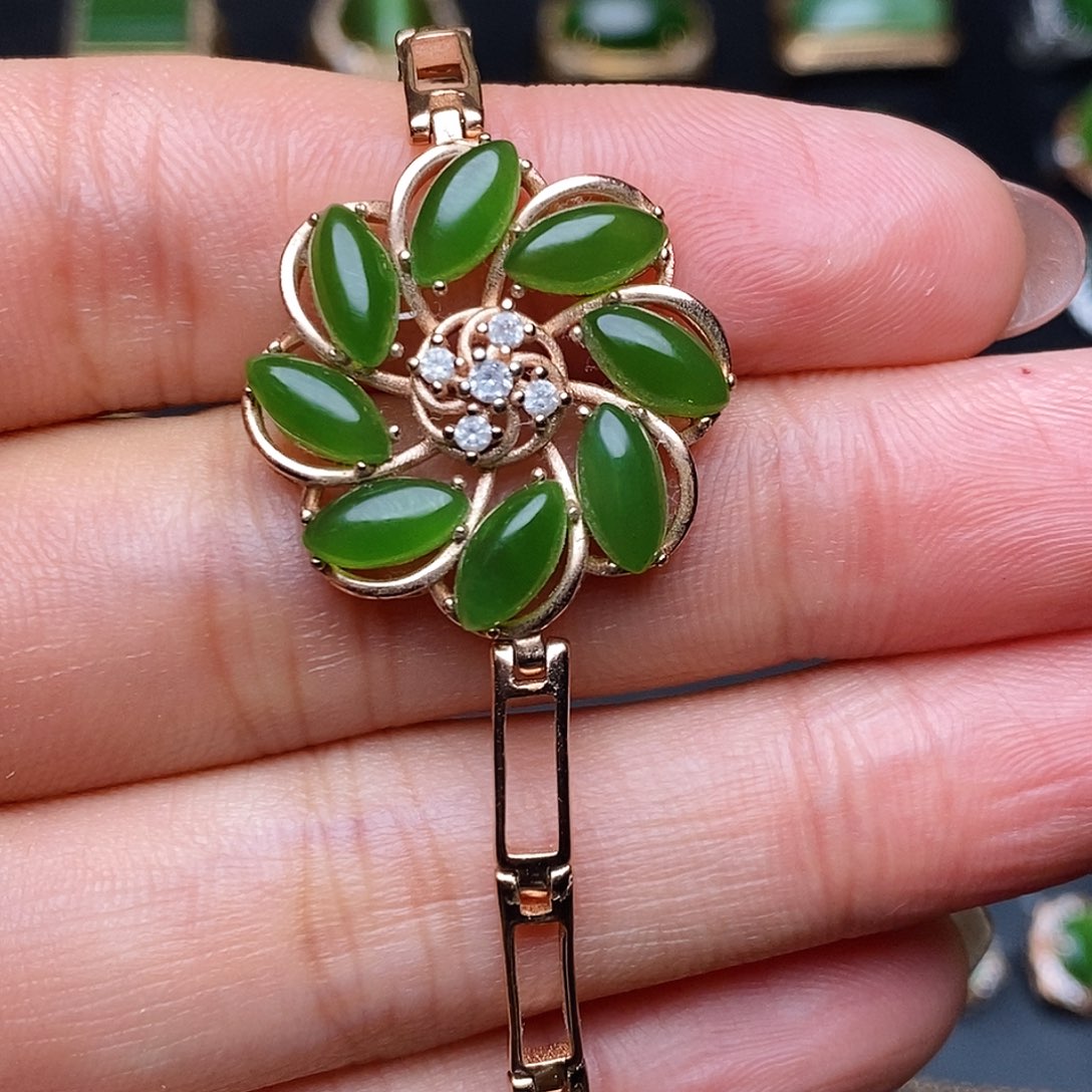 和田玉（碧玉）手链合金