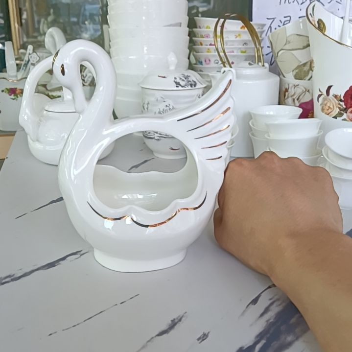 骨质瓷天鹅置物篮