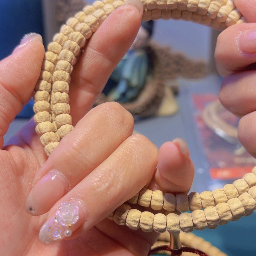 柏香籽/百香籽吊坠張*