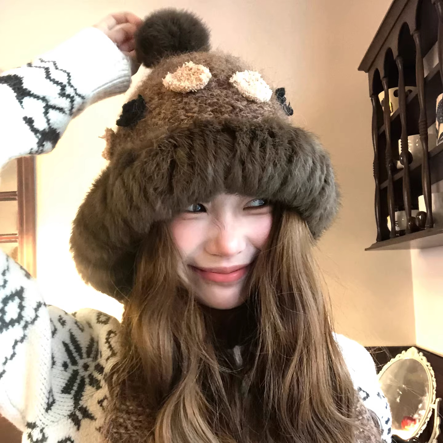 棕色毛球加厚东北毛绒帽女生冬季保暖加绒护耳毛线帽防寒雷锋帽子