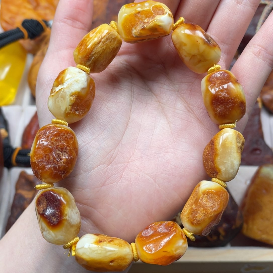 琥珀珠宝奇石未镶嵌