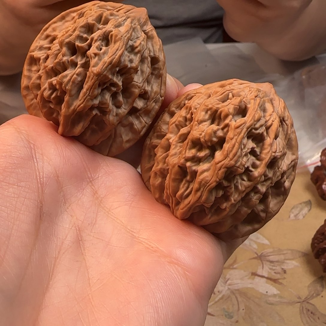 文玩核桃吊坠山地粗筋虎42-49