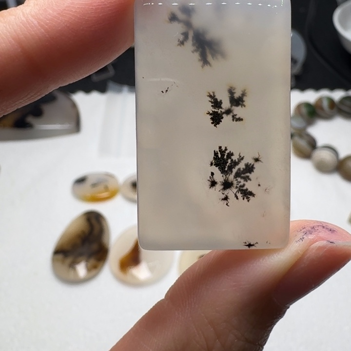 玛瑙/玉髓未镶嵌摆件