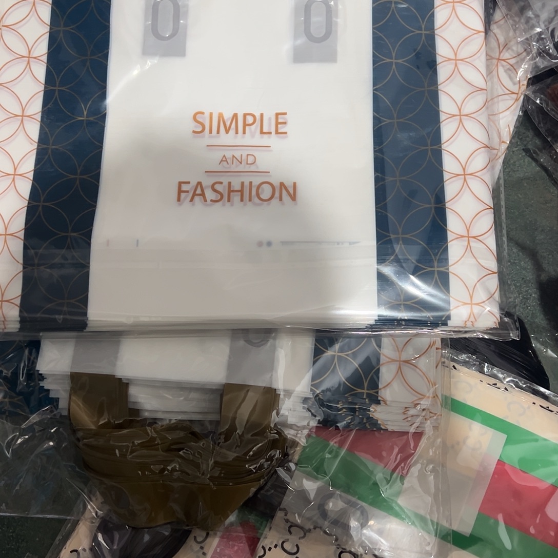 塑料福利款35.25微瑕疵300个