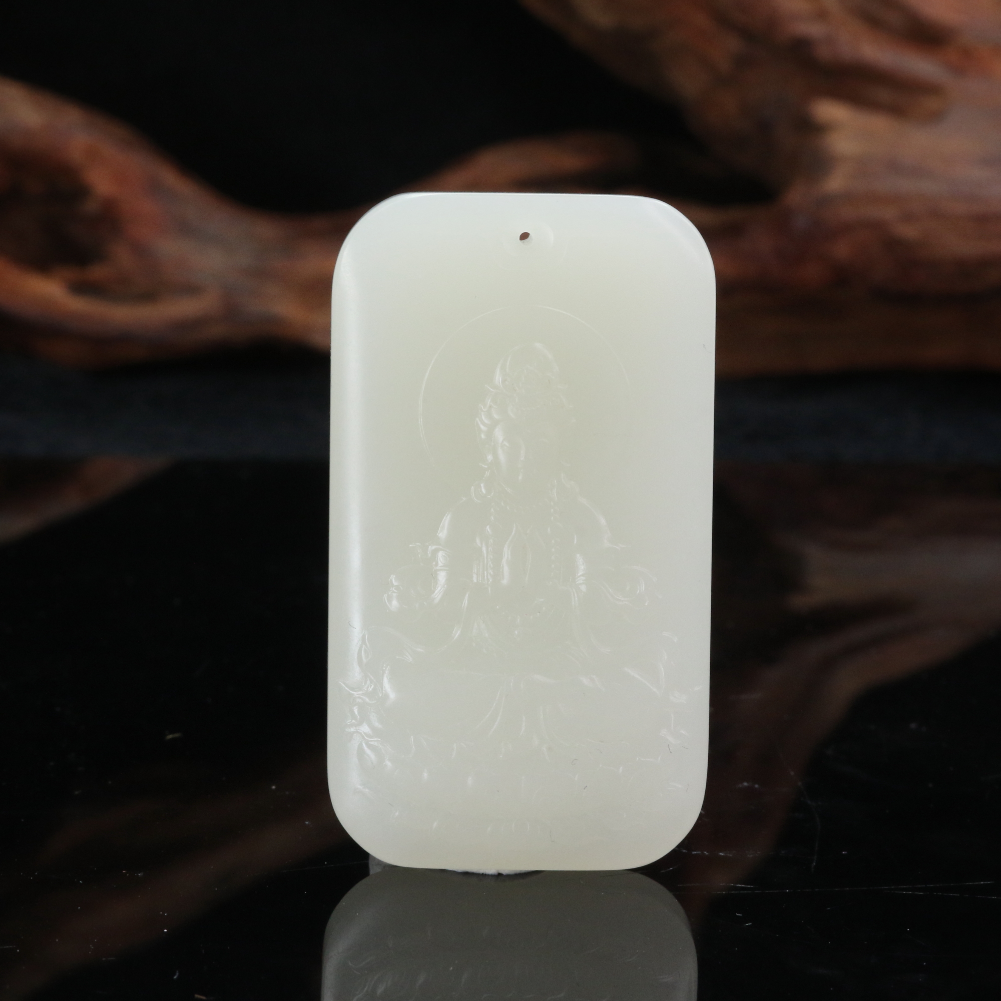 13和田玉一级白观音吊坠/100473上海嘉禾拍卖