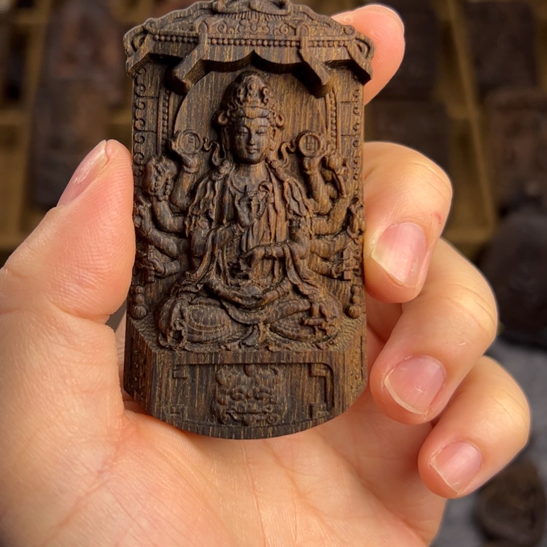 海南紫奇千手观音脖挂