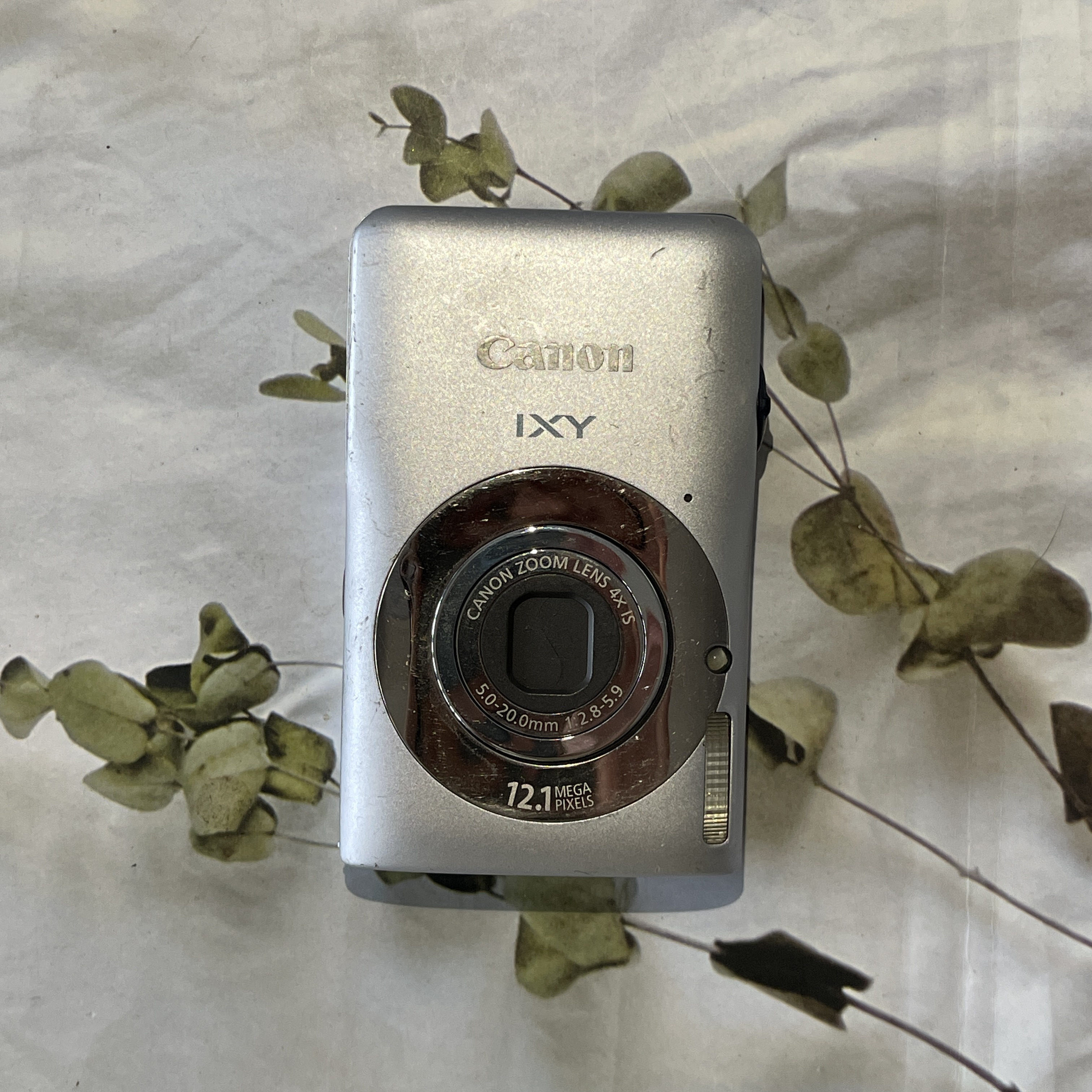 9新 Canon/佳能 佳能IXY200F（IXUS105IS）银色出片柔焦冷白相机