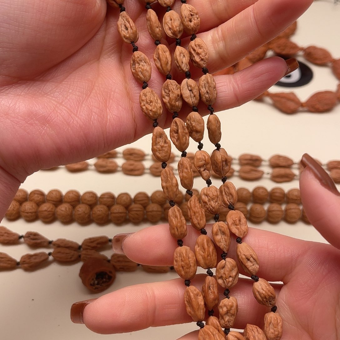 黑***发文玩核桃吊坠异形脖挂