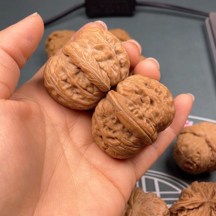 文玩核桃把件W 06 45 元宝