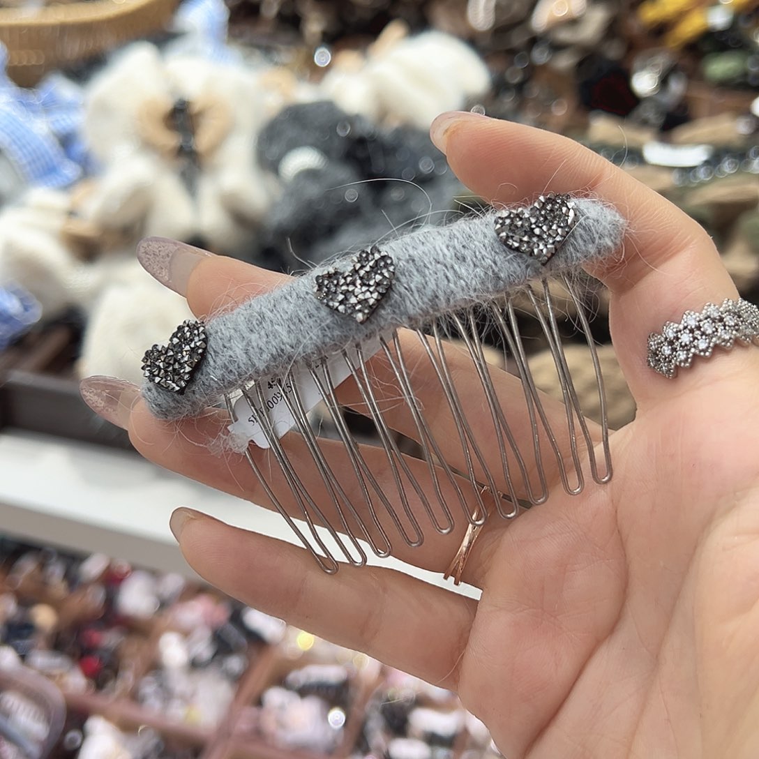 皮质铁合金泡菜浅灰色爱心