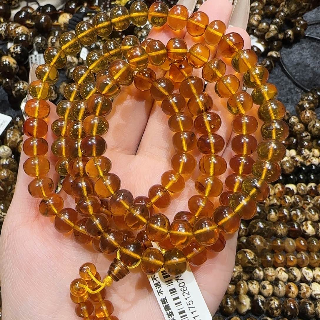 琥珀颈饰未镶嵌F****y抚顺琥珀