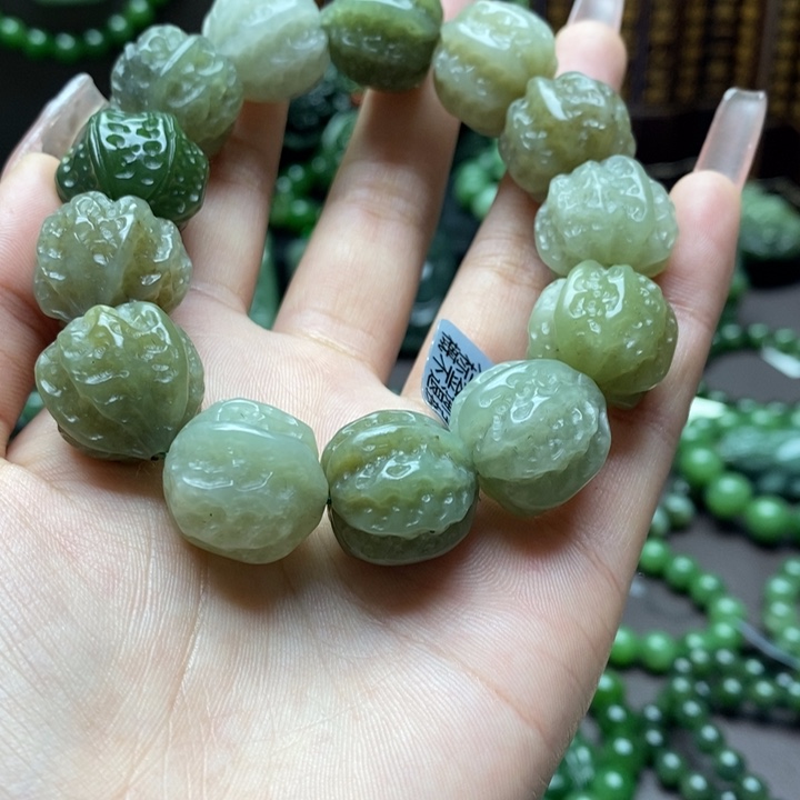 和田玉手串未镶嵌