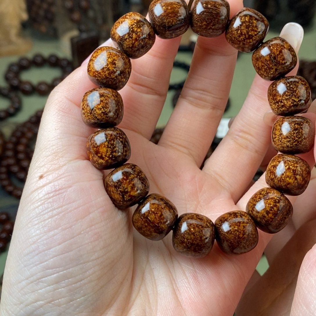 贡木手串/手链1314龙鳞630