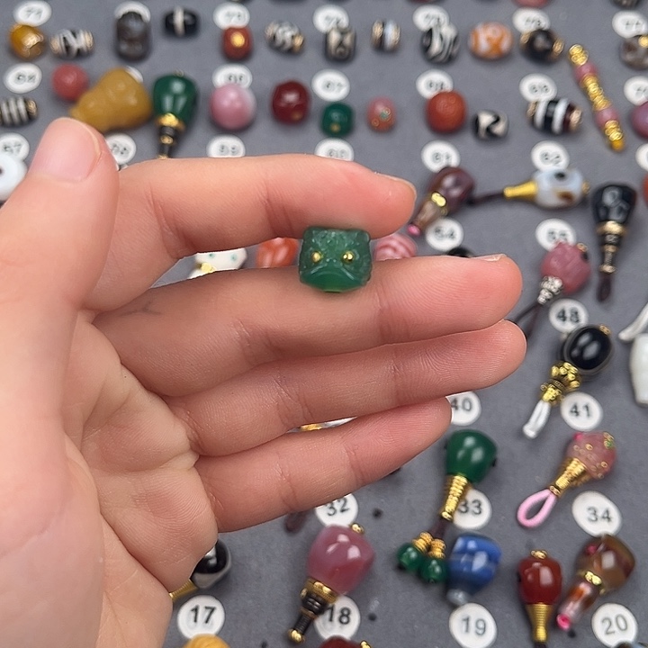 玛瑙/玉髓未镶嵌饰品