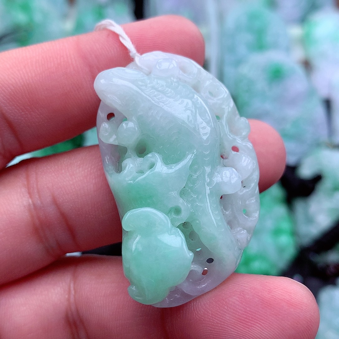 翡翠吊坠(不含链)未镶嵌