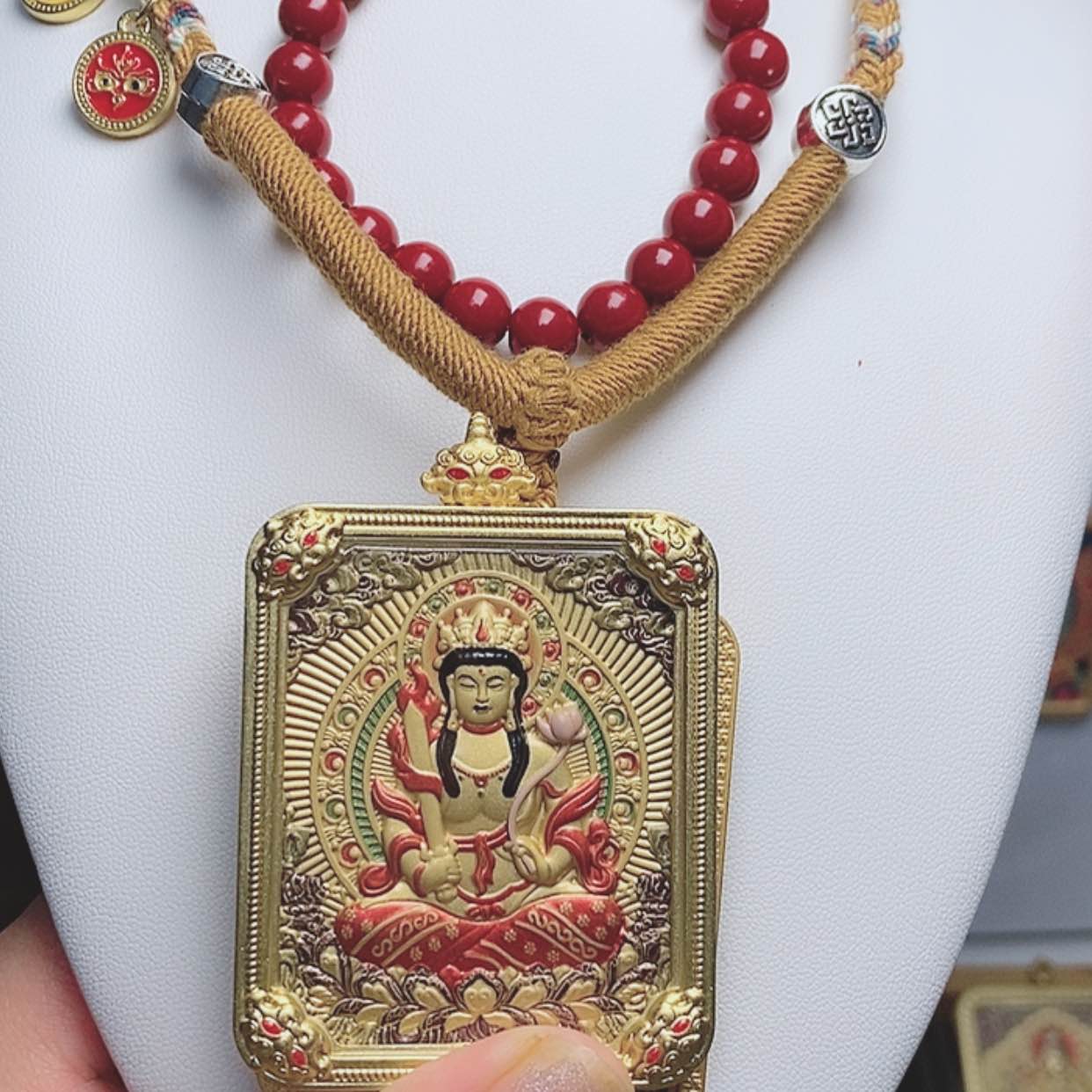 【闪购商品】佛心果吊坠吆**?我888888888888888