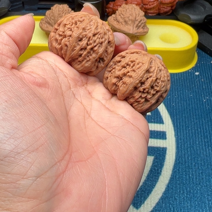 桃核吊坠文玩核桃九龙