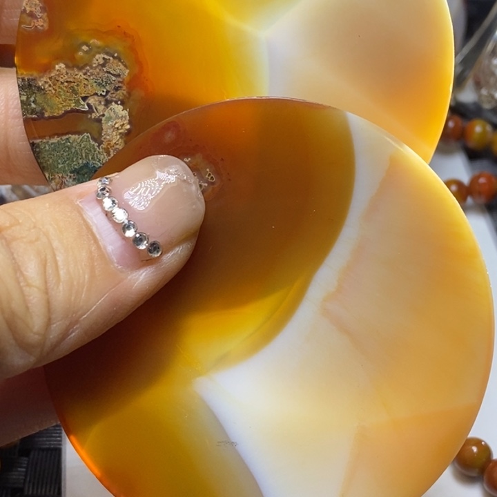 玛瑙/玉髓颈饰未镶嵌