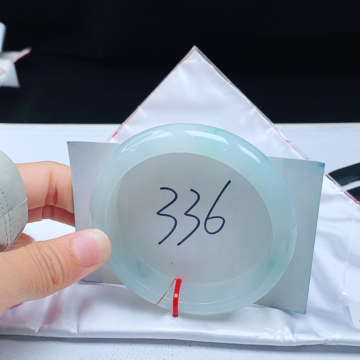 翡翠手镯未镶嵌58正圈