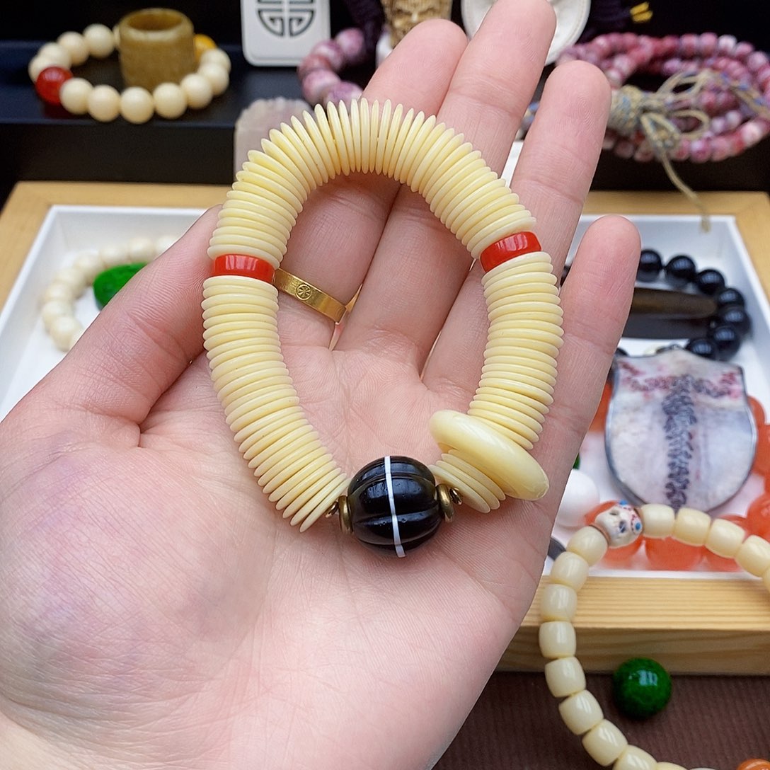 驼骨手串/手链15mm 驼骨鸡油黄药片