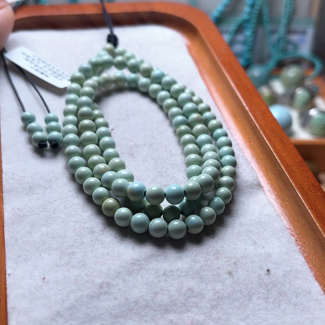 绿松石项链未镶嵌