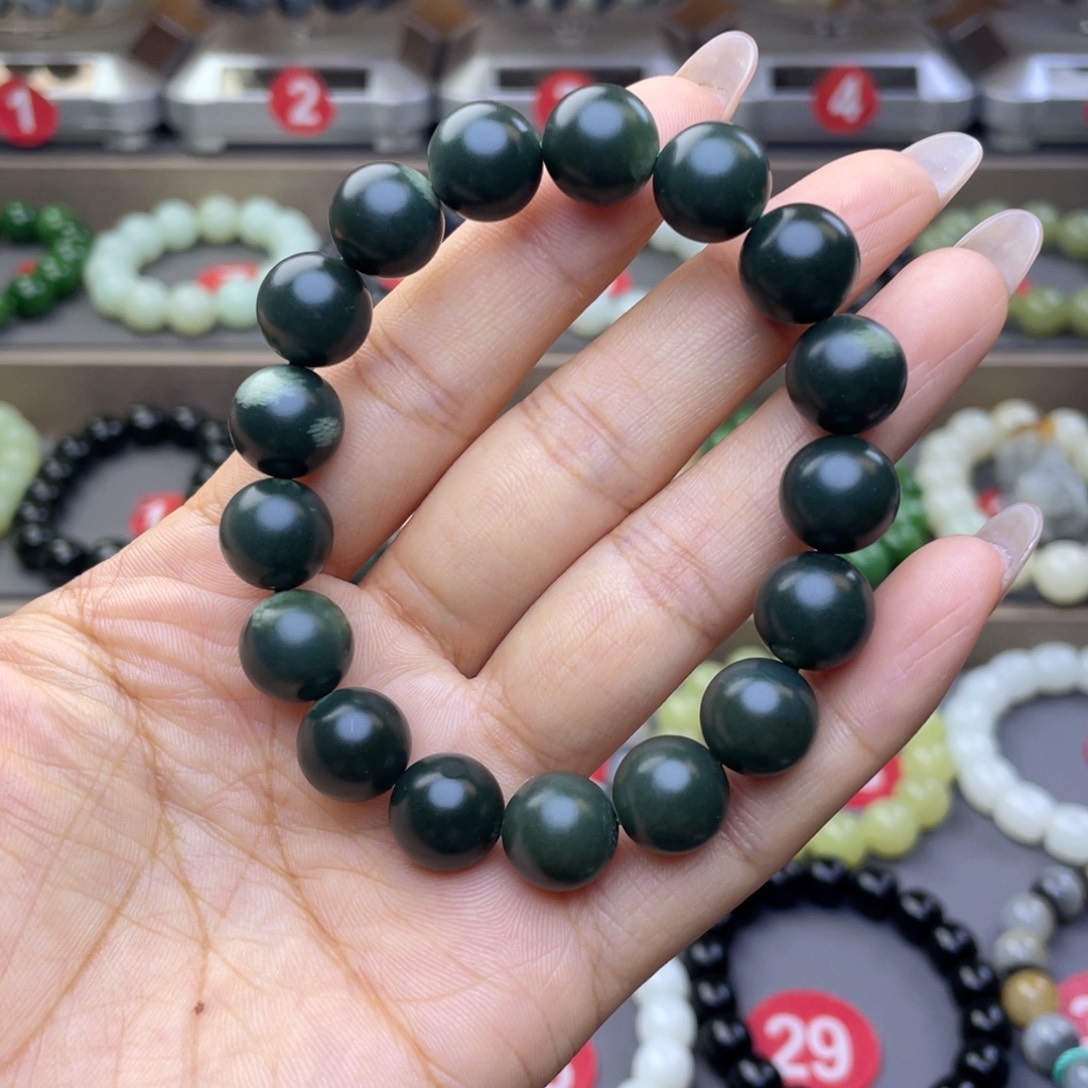 手串未镶嵌和田玉