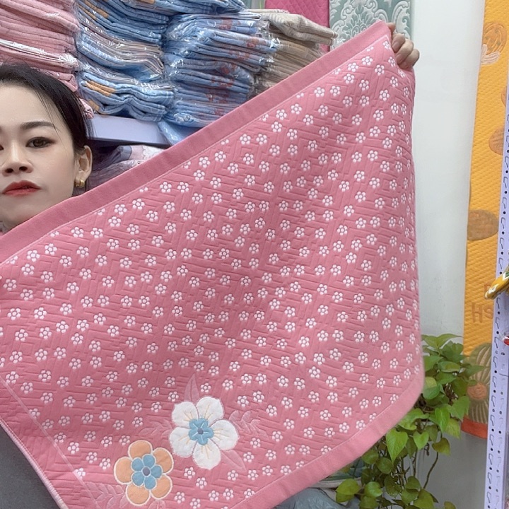 棉粉色小梅花纯棉面料