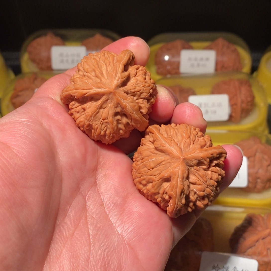 文玩核桃把件42全品御龙粗筋球奔精品对