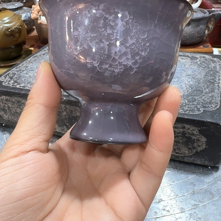 主人杯一个，瓷。。品茗瓷