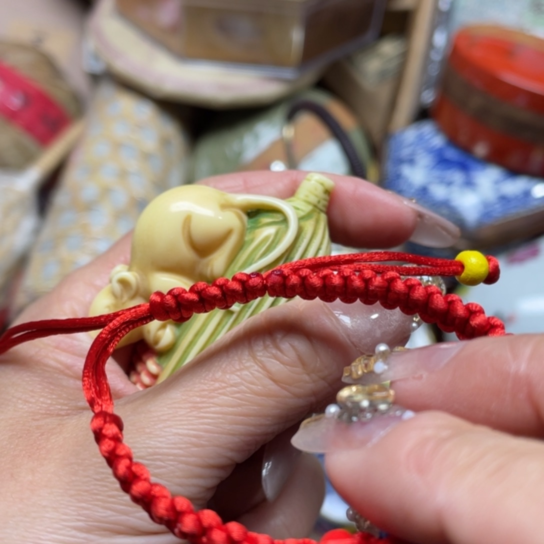 吊坠橄榄核专专链接，专链接……专