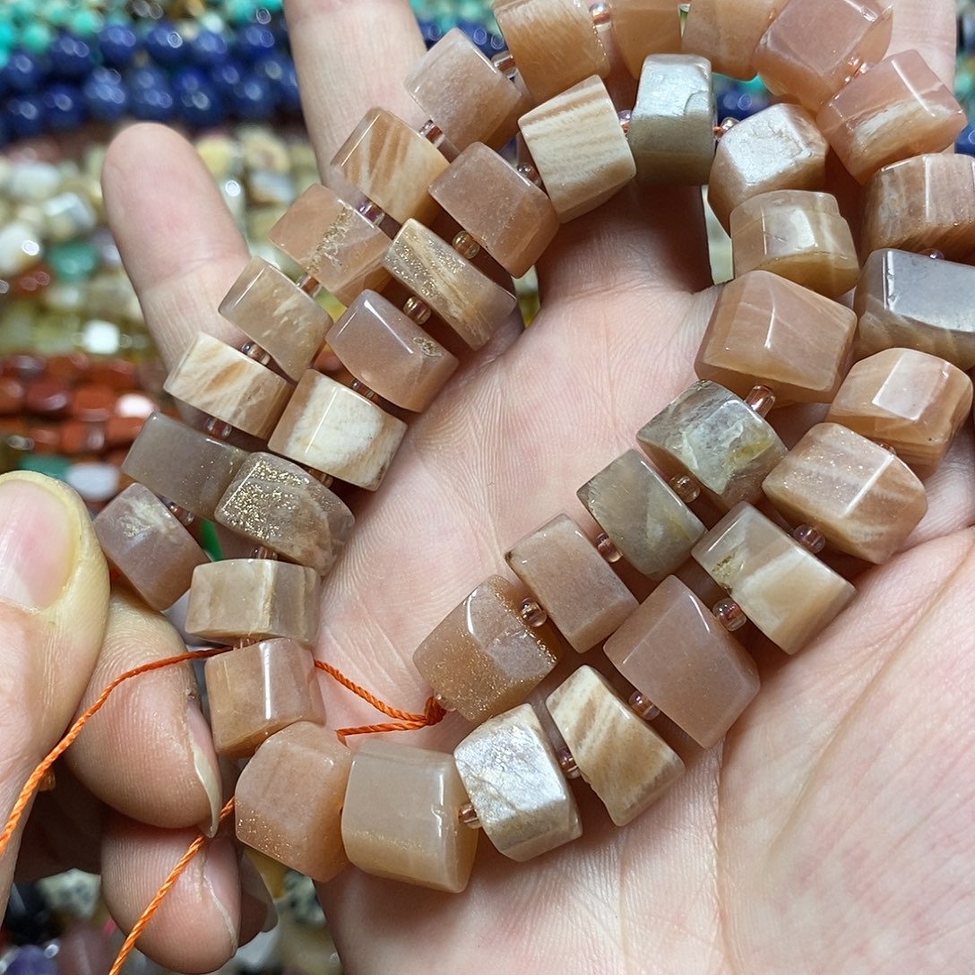 玛瑙/玉髓未镶嵌珠宝半成品太阳垛珠一条卡13mm