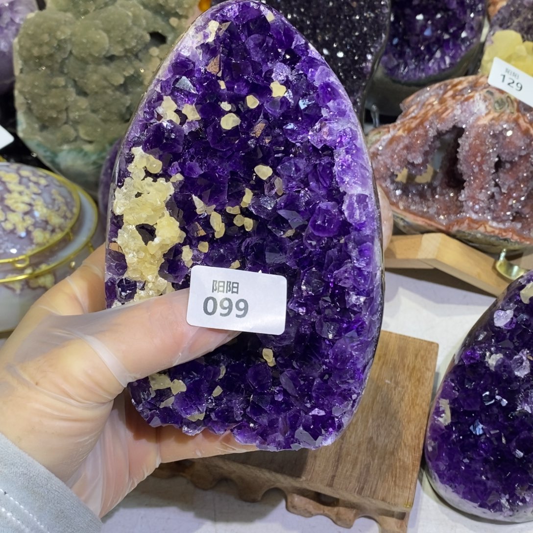 般***提大型摆件（非配饰）未镶嵌水晶