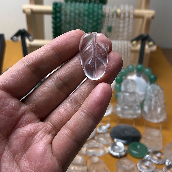 石英质玉叶子未镶嵌