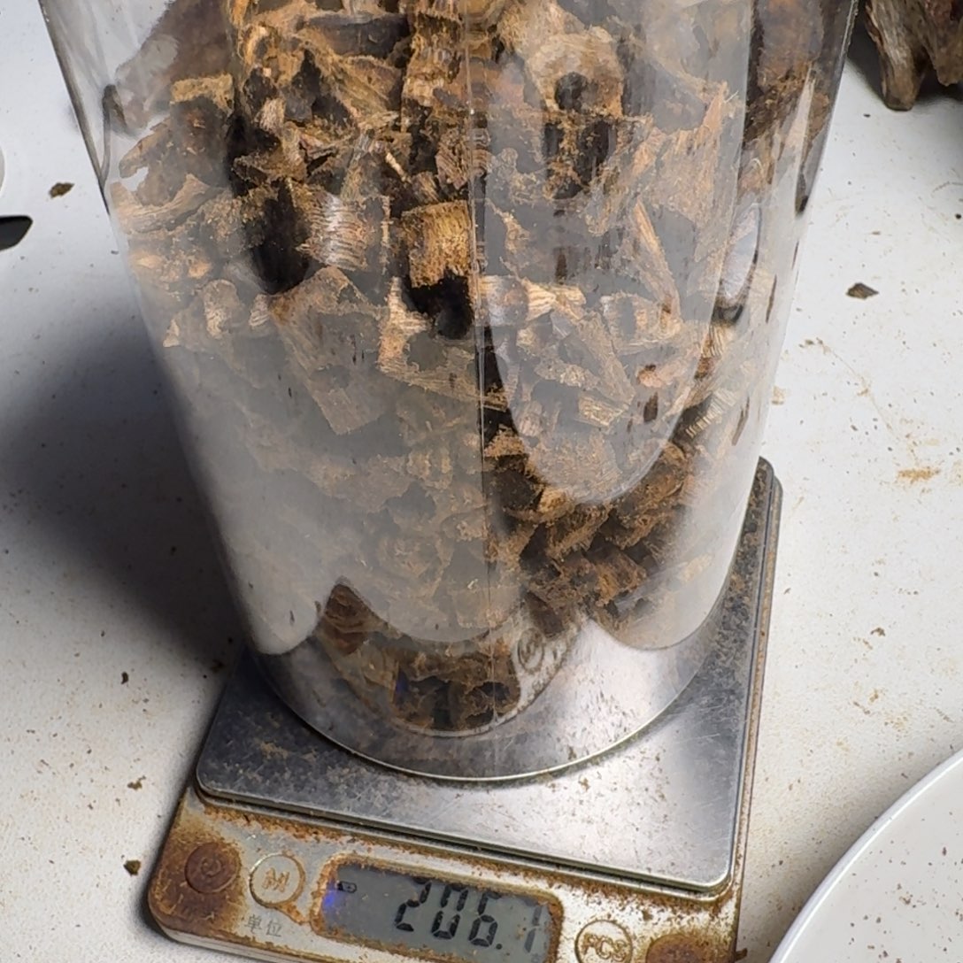 老***部楠木油叶子车珠老料206克