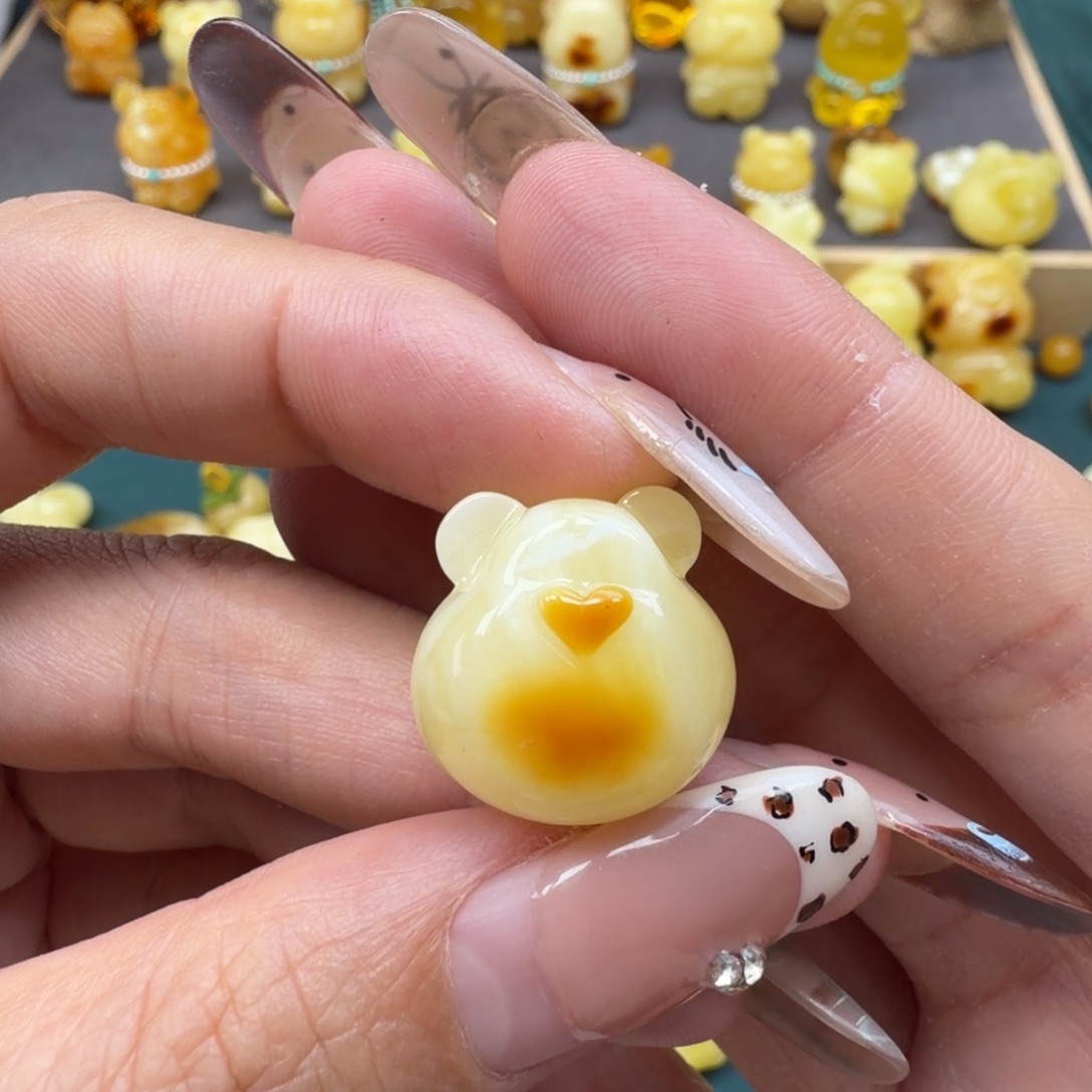 琥珀未镶嵌裸石蜜蜡