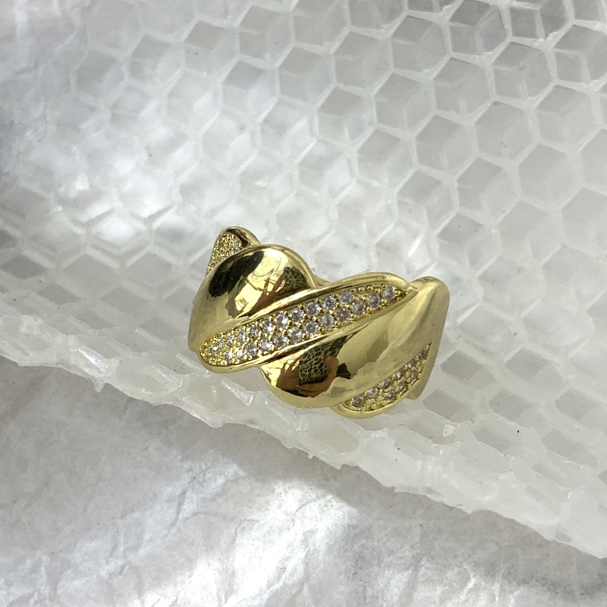 足银亚克力戒指 925银戒指 LARVINA带钻斜边戒指