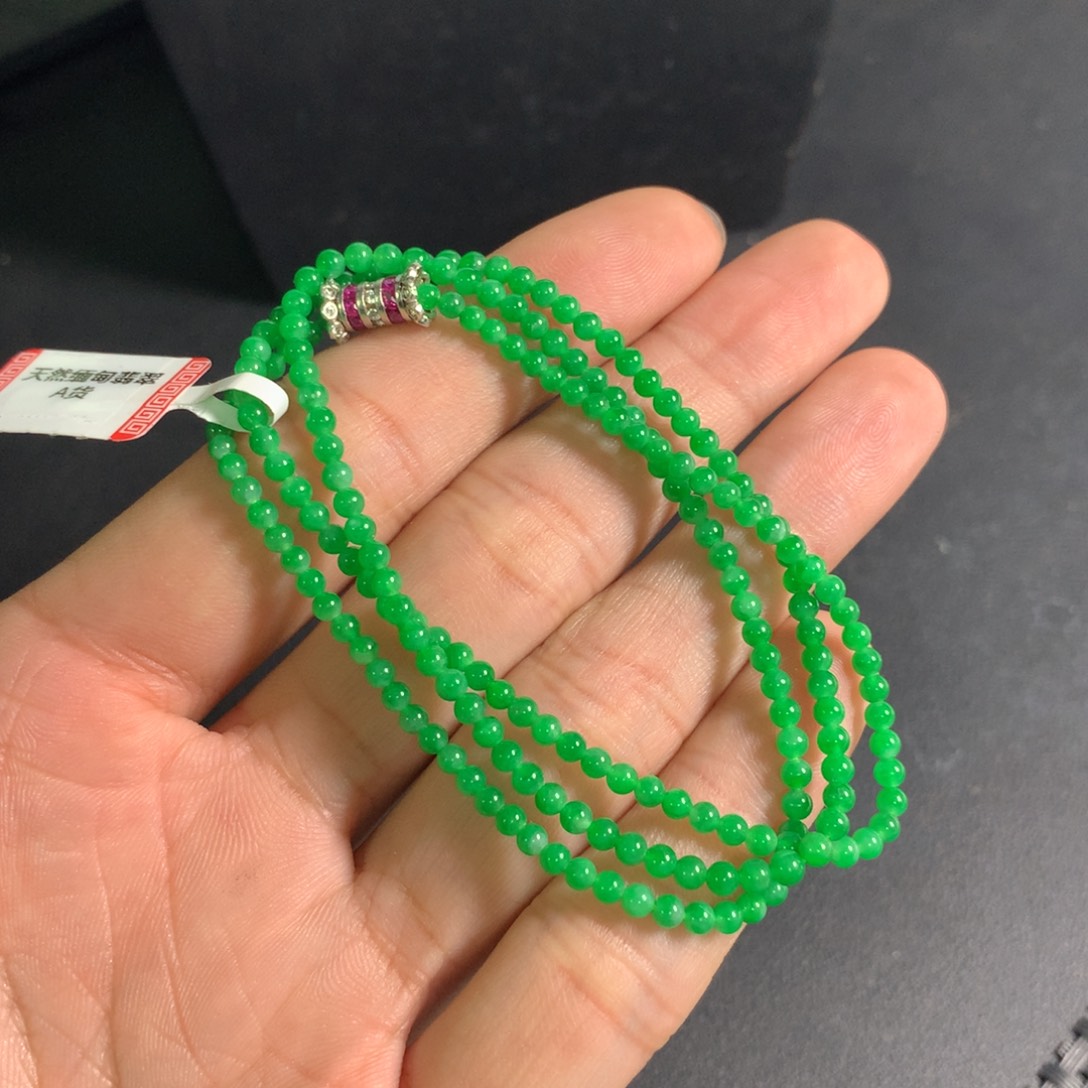 翡翠未镶嵌颈饰项链