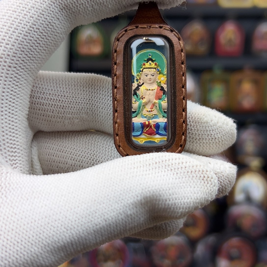 吊坠牛皮双面手绘擦擦四臂黄财