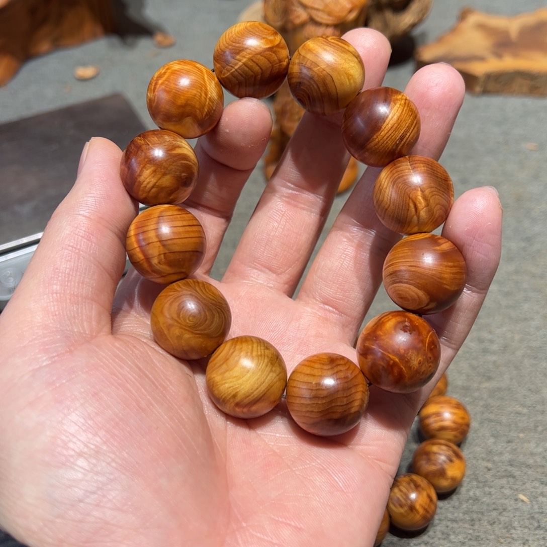 元***器柏木（崖柏）北太行陈化崖柏微瑕