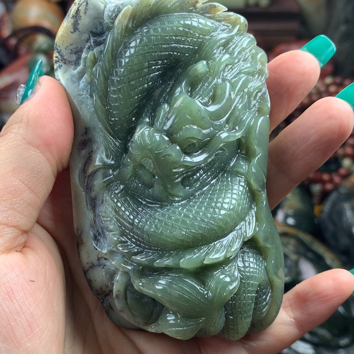 岫岩河磨玉（透闪石质玉）把件未镶嵌