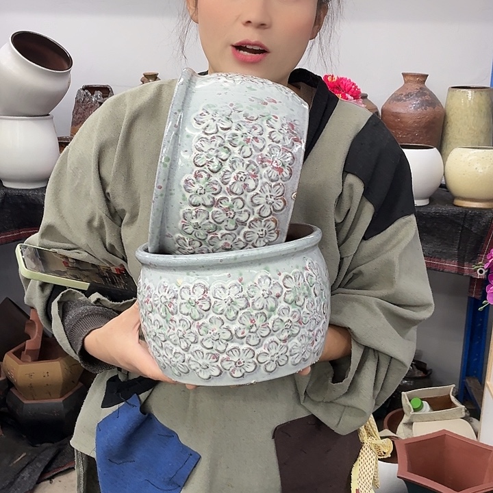 20-14 -粗陶花盆有孔-买买买
