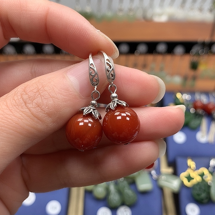 玛瑙/玉髓银S925镶嵌耳环12左右