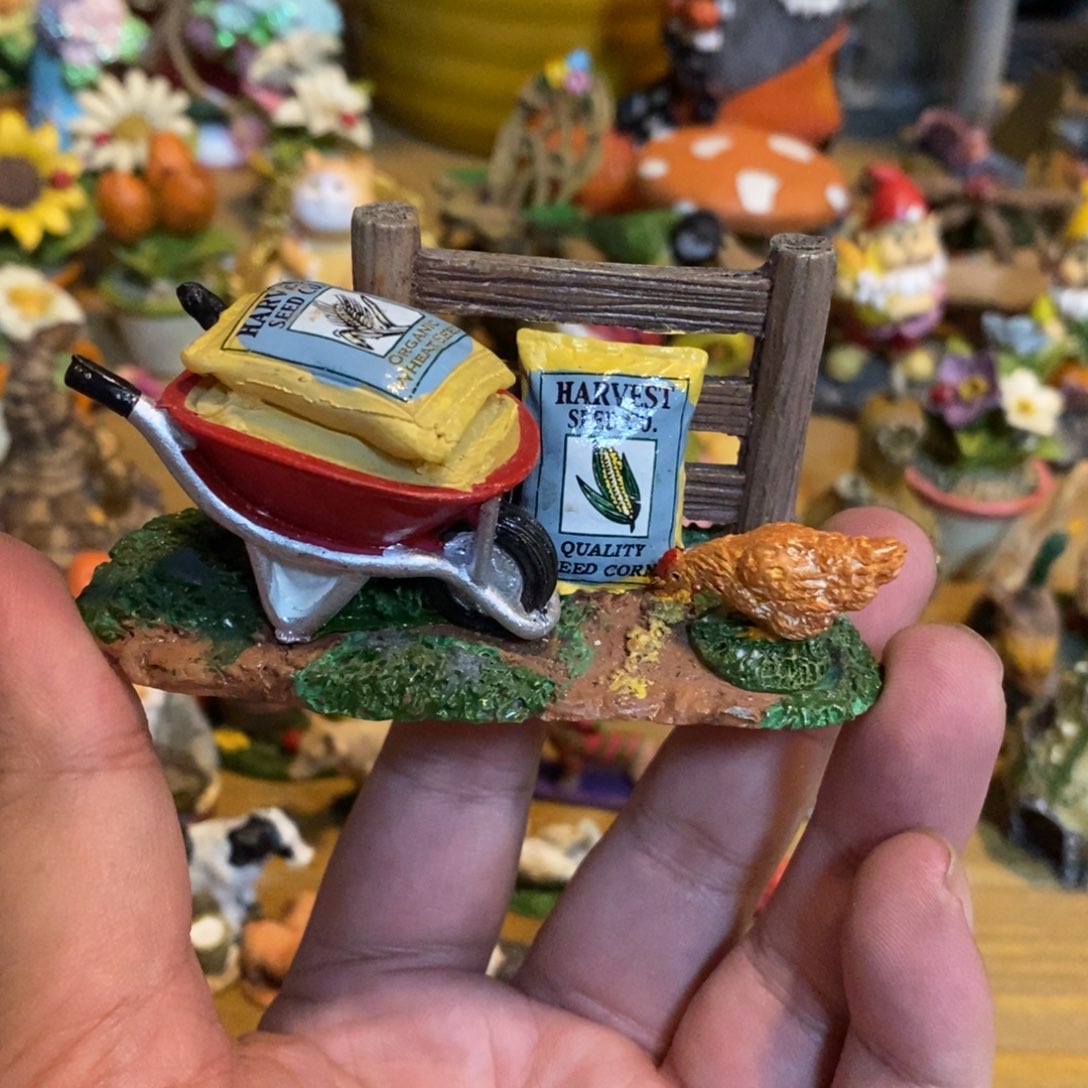 有机玻璃树脂工艺品摆件等产品