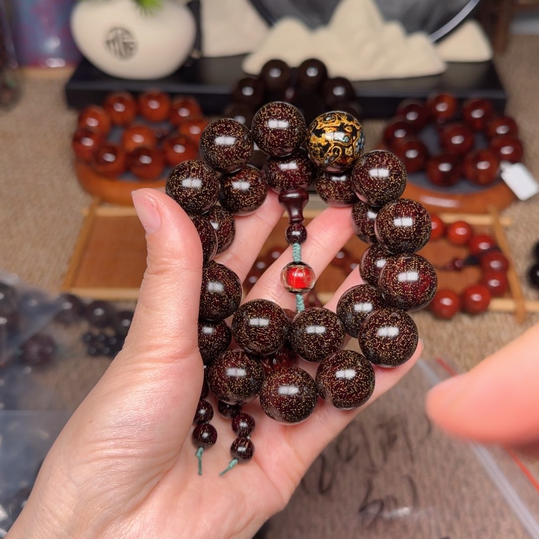 檀香紫檀（小叶紫檀）想1.8手