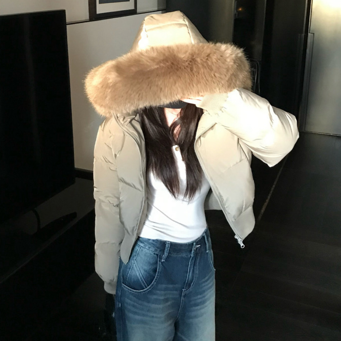 芬兰雪境 冬季毛领连帽三星90白鸭绒收腰加厚短款羽绒服女A004