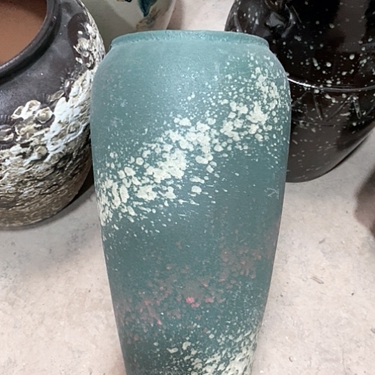 紫砂花盆口15告负38绿泼墨