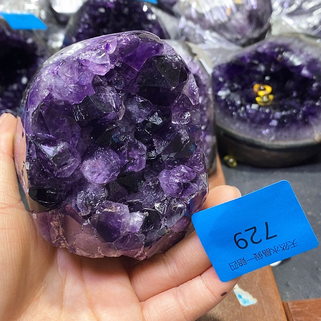 水晶大型摆件（非配饰）未镶嵌