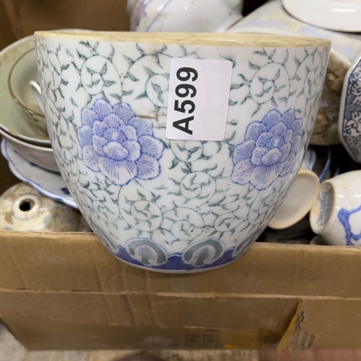 满***跑陶瓷制品瑕疵处理